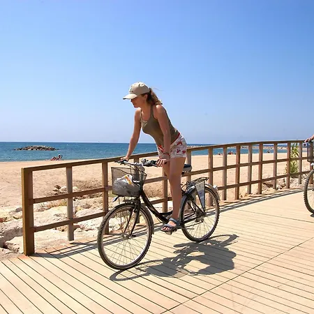 Panoramic 35 By Parc Mont-roig شقة
